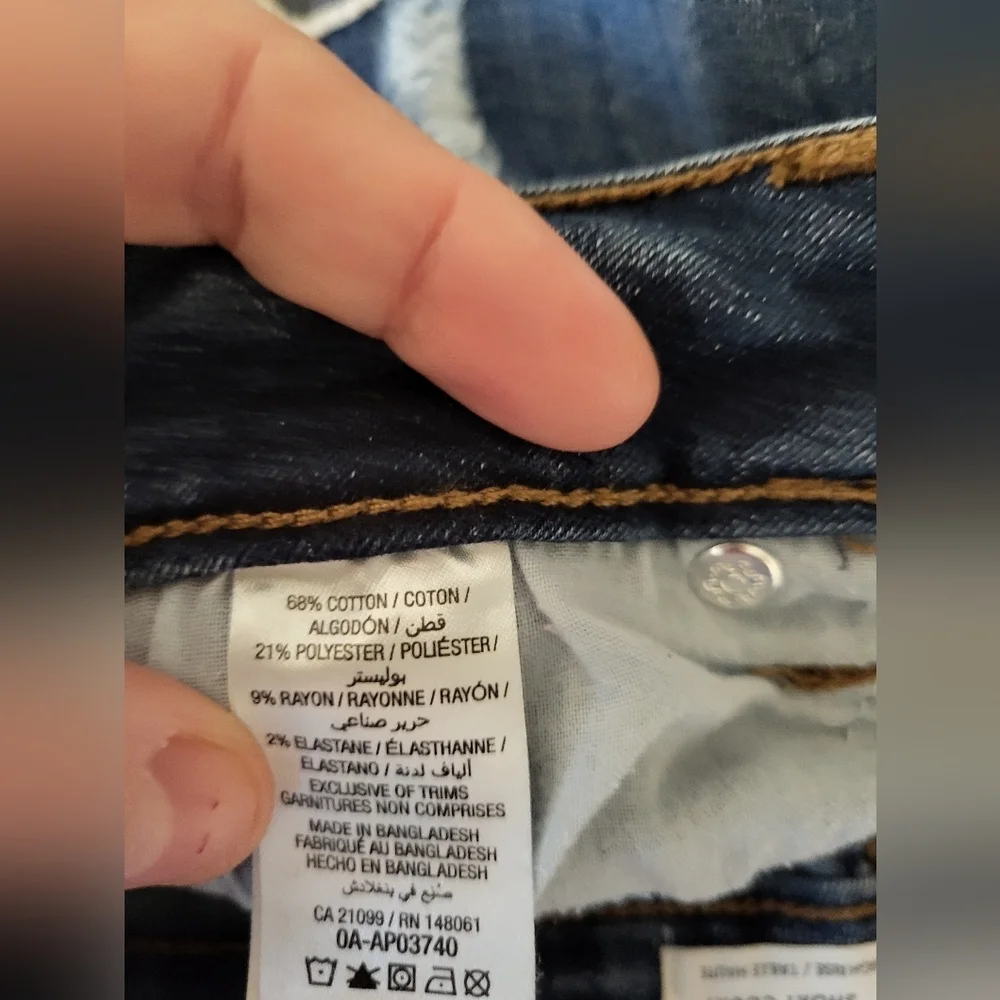 Ardene Blue Denim Shorts, Size 9 (30) - Picture 5 of 5